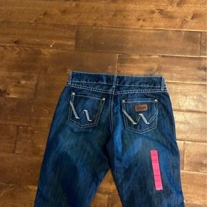 New Women’s Wrangler jeans